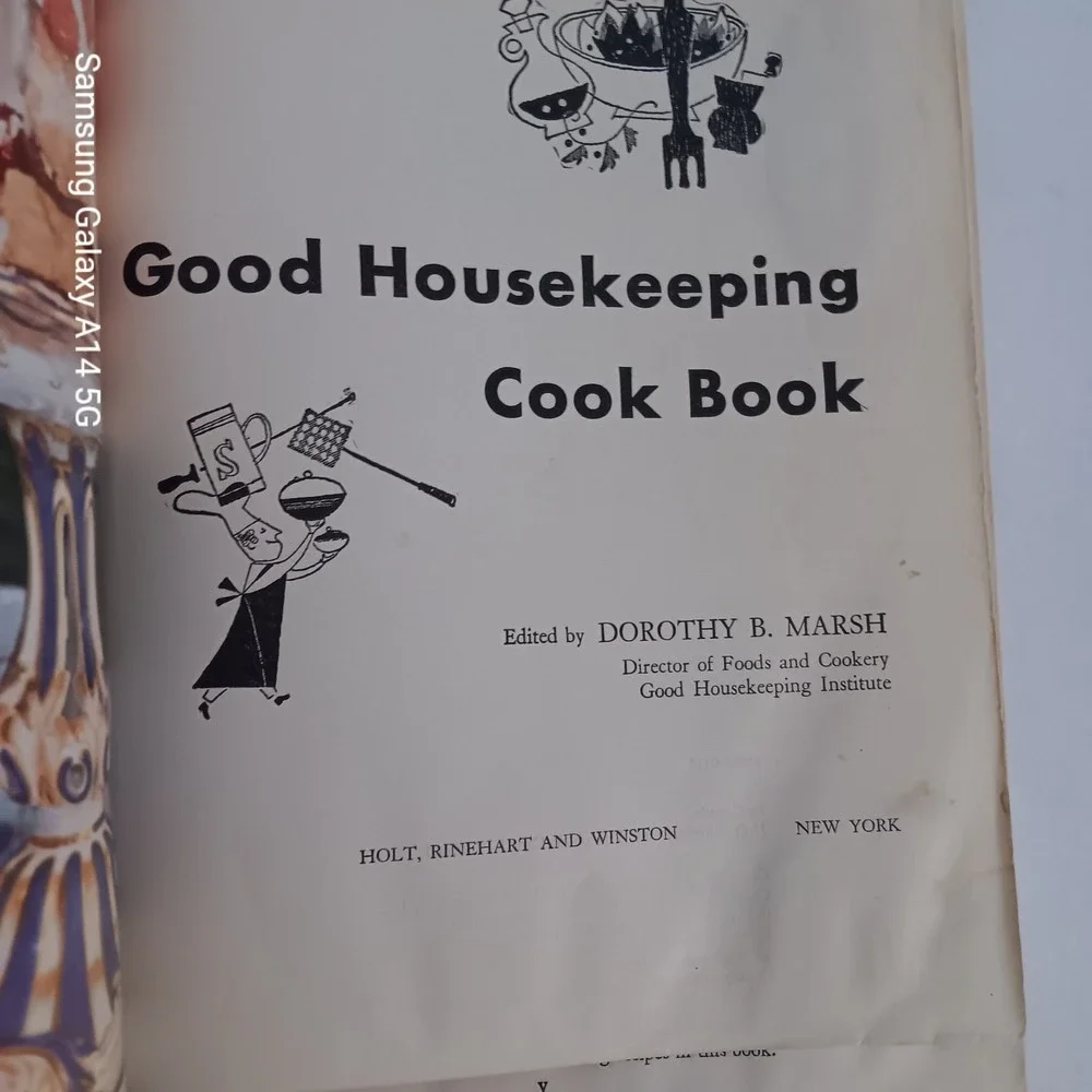 GOOD HOUSEKEEPING Cook Book Vintage 1955 Dorothy Marsh Hardcover Recipes